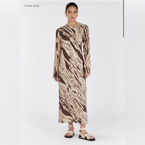 New dissh dress size 2 (never worn)